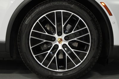2025 Porsche Macan Electric