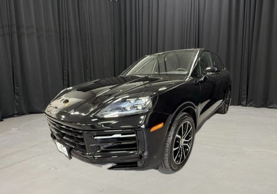 2026 Porsche Cayenne E-Hybrid Base