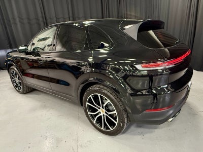 2026 Porsche Cayenne E-Hybrid Base