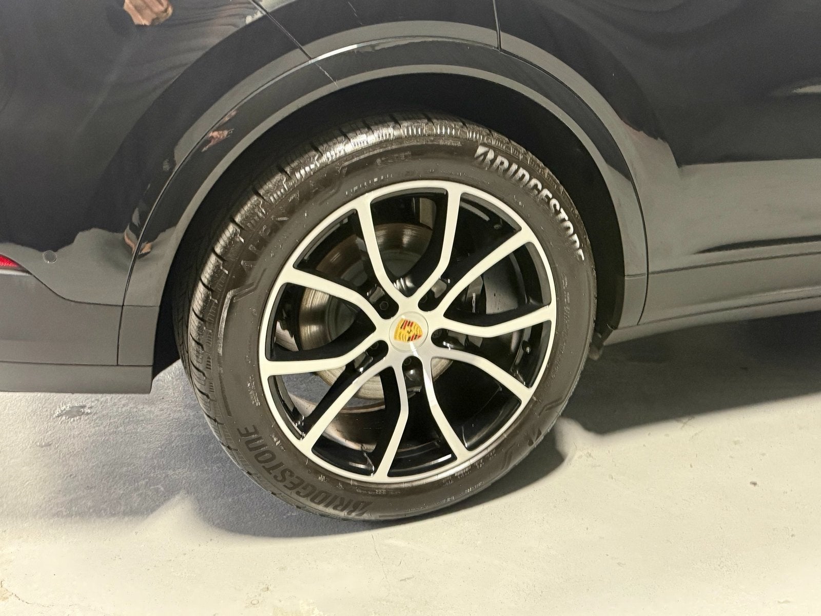 2026 Porsche Cayenne E-Hybrid Base