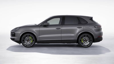2026 Porsche Cayenne E-Hybrid Base