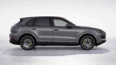 2026 Porsche Cayenne E-Hybrid Base