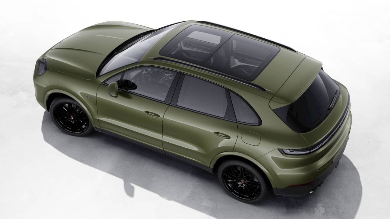 2026 Porsche Cayenne E-Hybrid Base