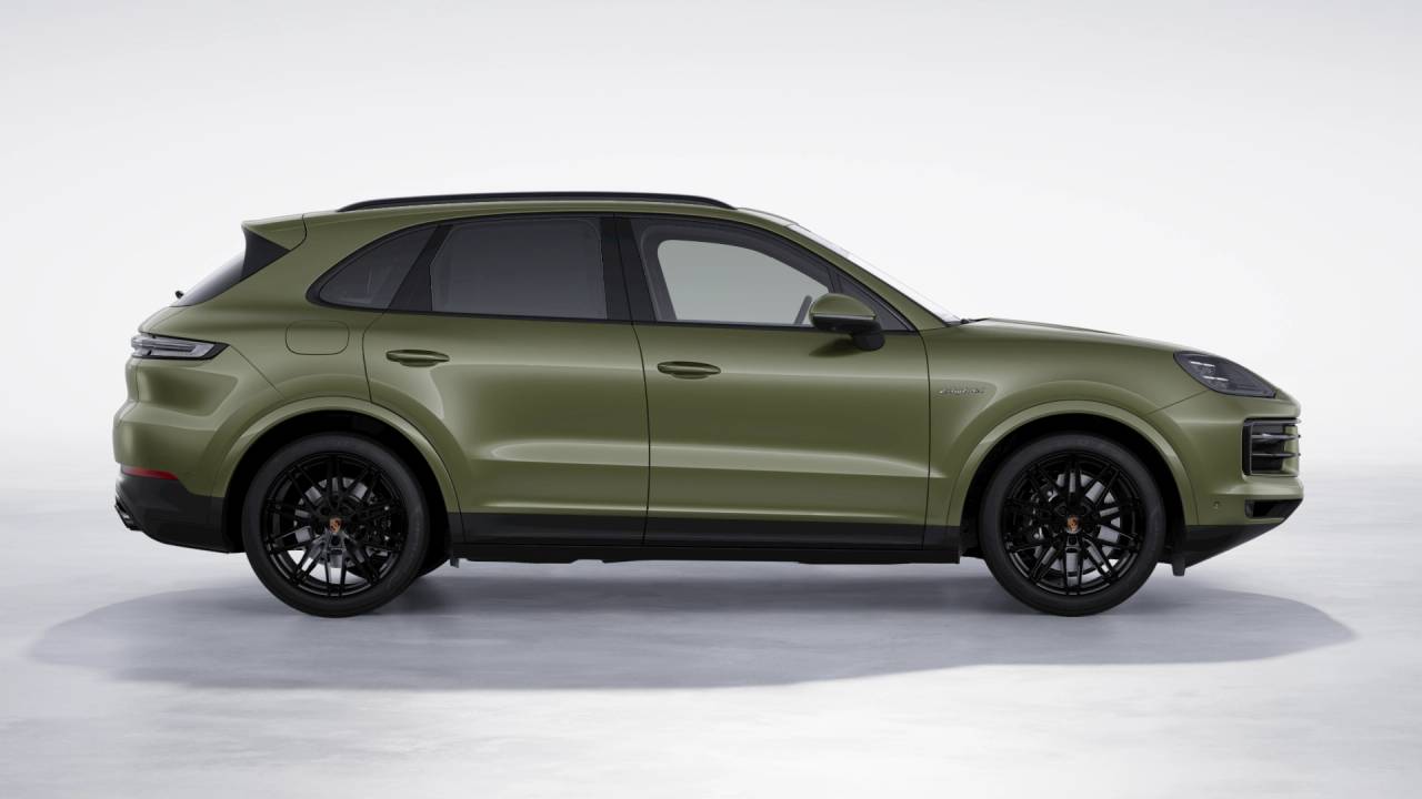 2026 Porsche Cayenne E-Hybrid Base