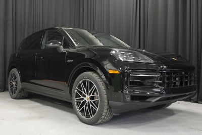 2024 Porsche Cayenne E-Hybrid