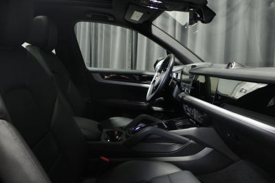 2024 Porsche Cayenne E-Hybrid