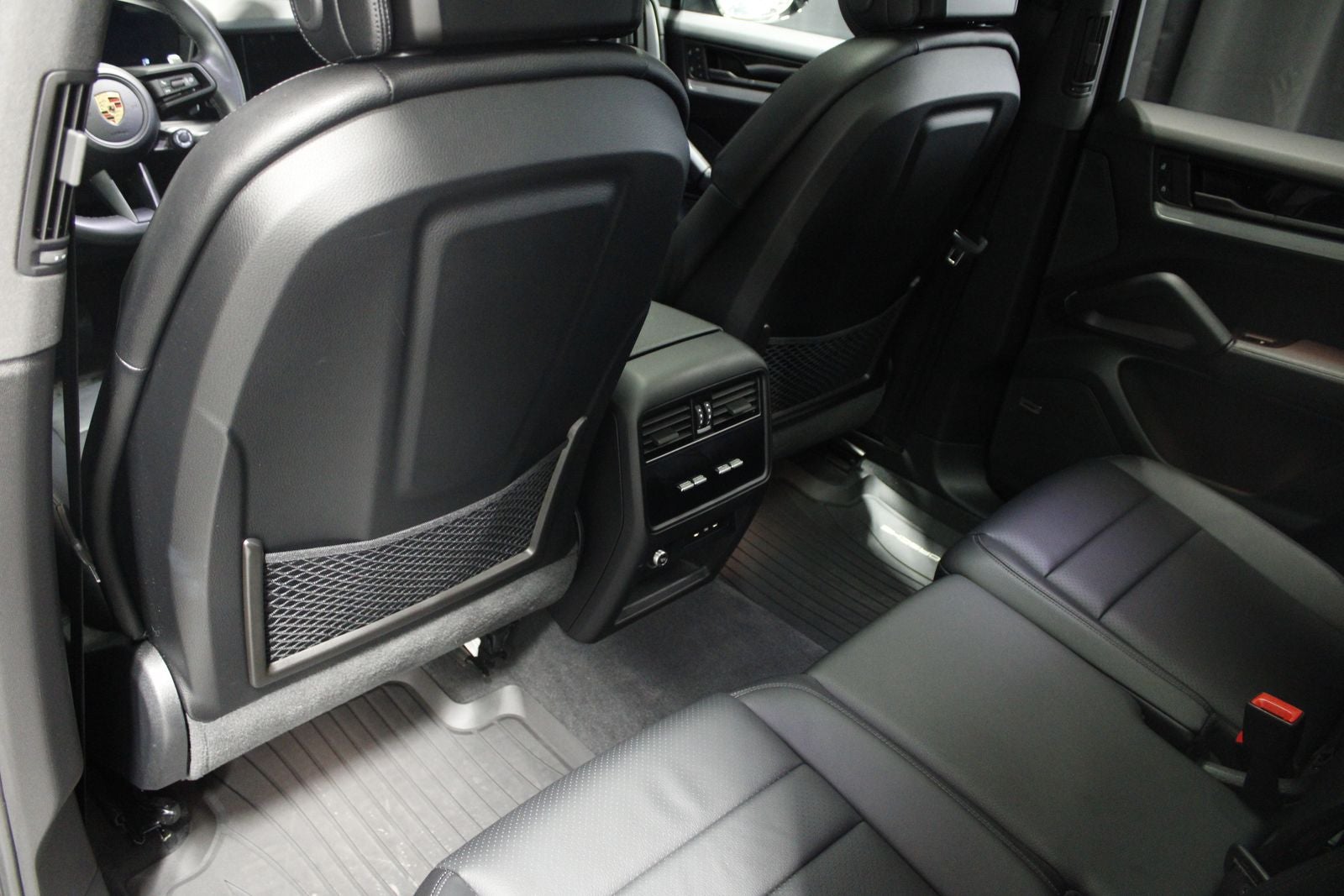 2024 Porsche Cayenne E-Hybrid