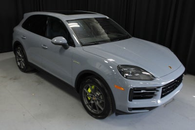 2026 Porsche Cayenne E-Hybrid