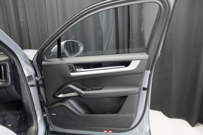 2026 Porsche Cayenne E-Hybrid