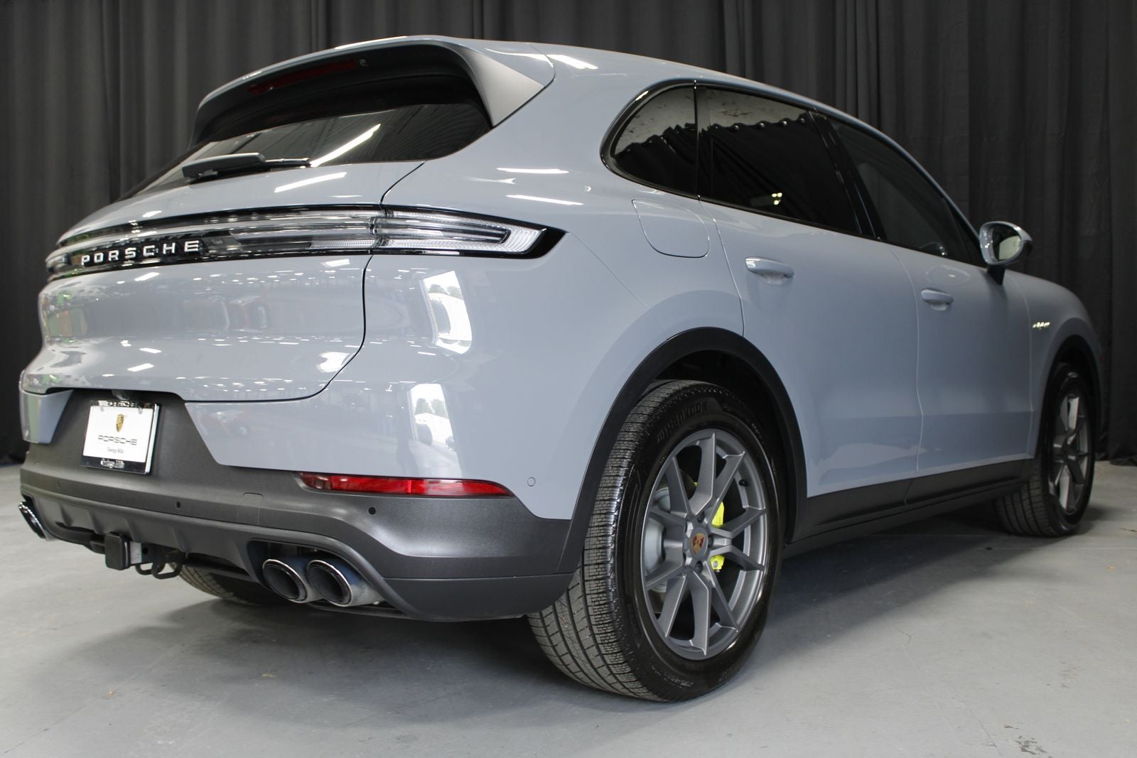 2026 Porsche Cayenne E-Hybrid