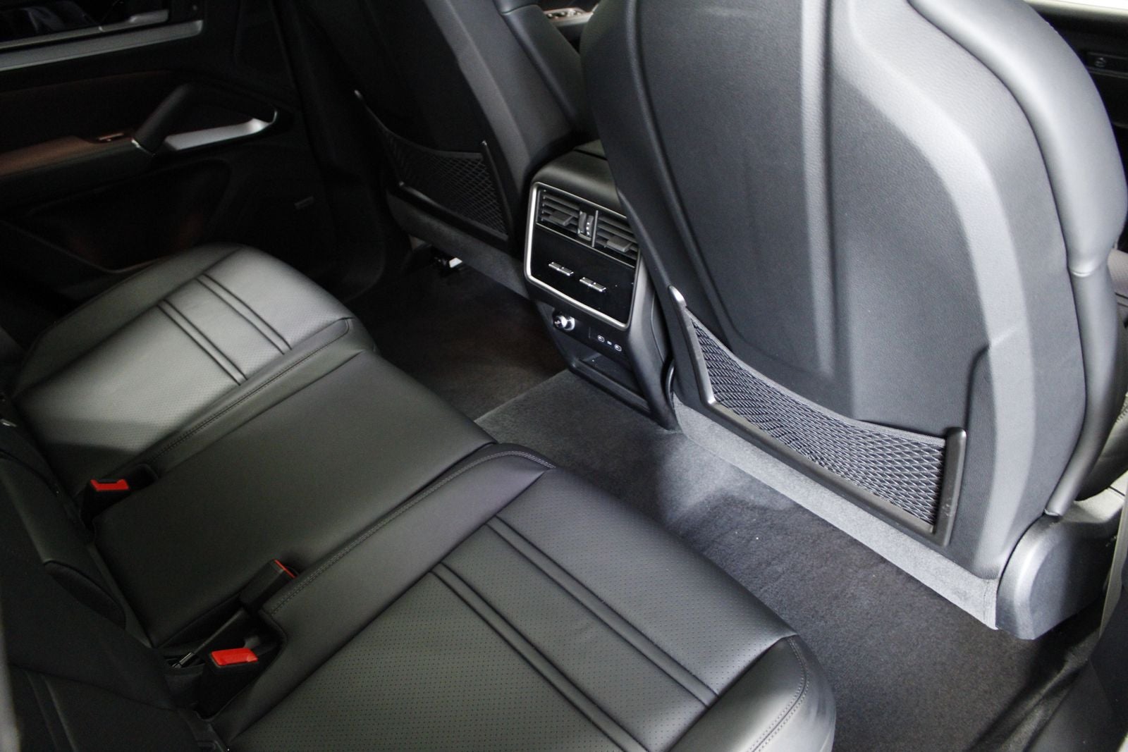 2026 Porsche Cayenne E-Hybrid