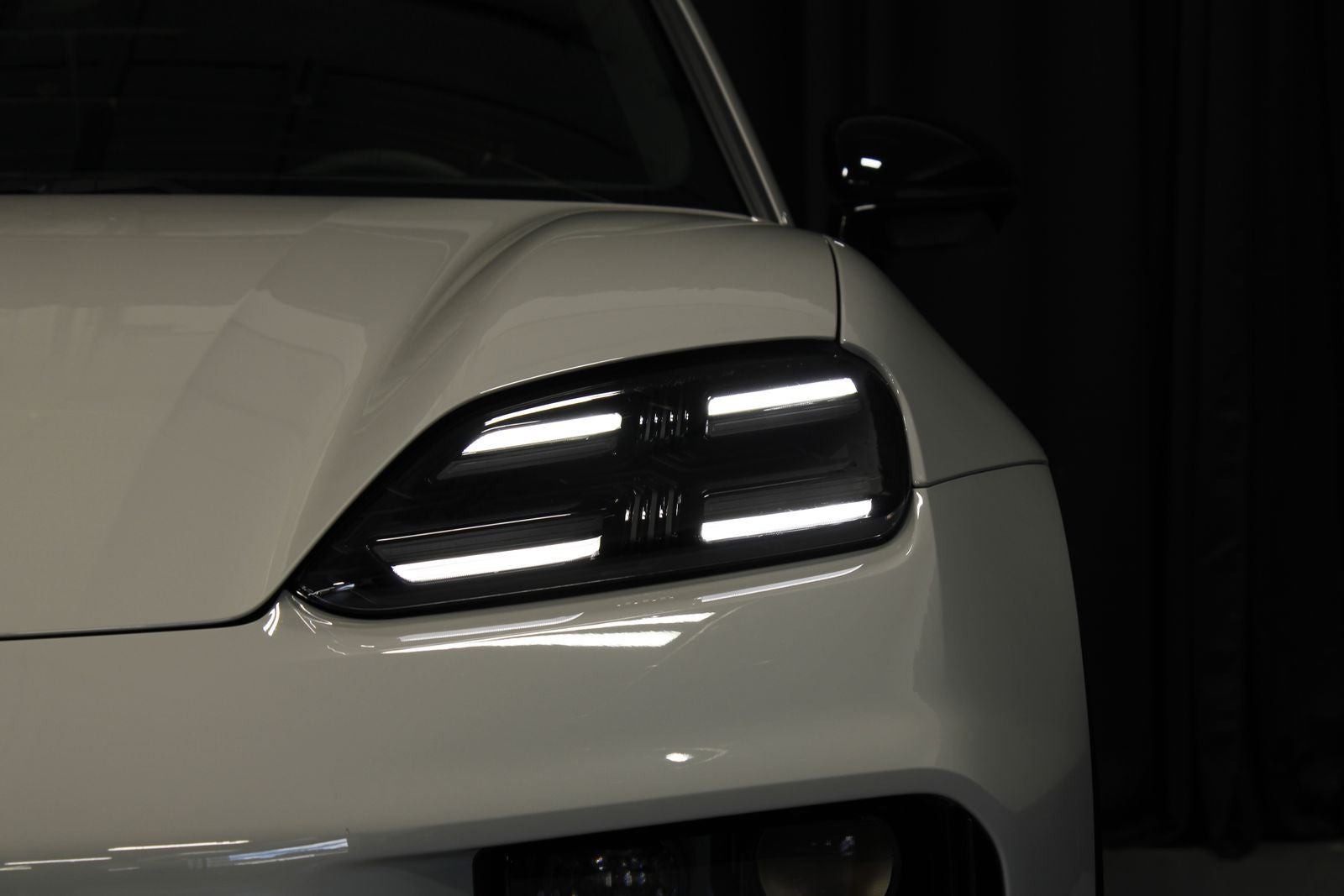 2026 Porsche Macan Macan GTS Electric