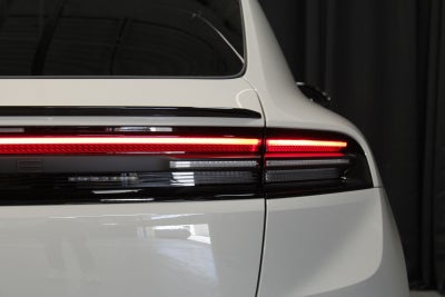2026 Porsche Macan Macan GTS Electric