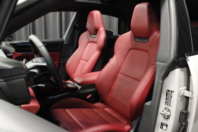 2026 Porsche Macan Macan GTS Electric