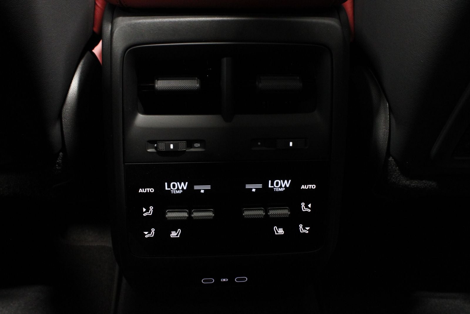 2026 Porsche Macan Macan GTS Electric