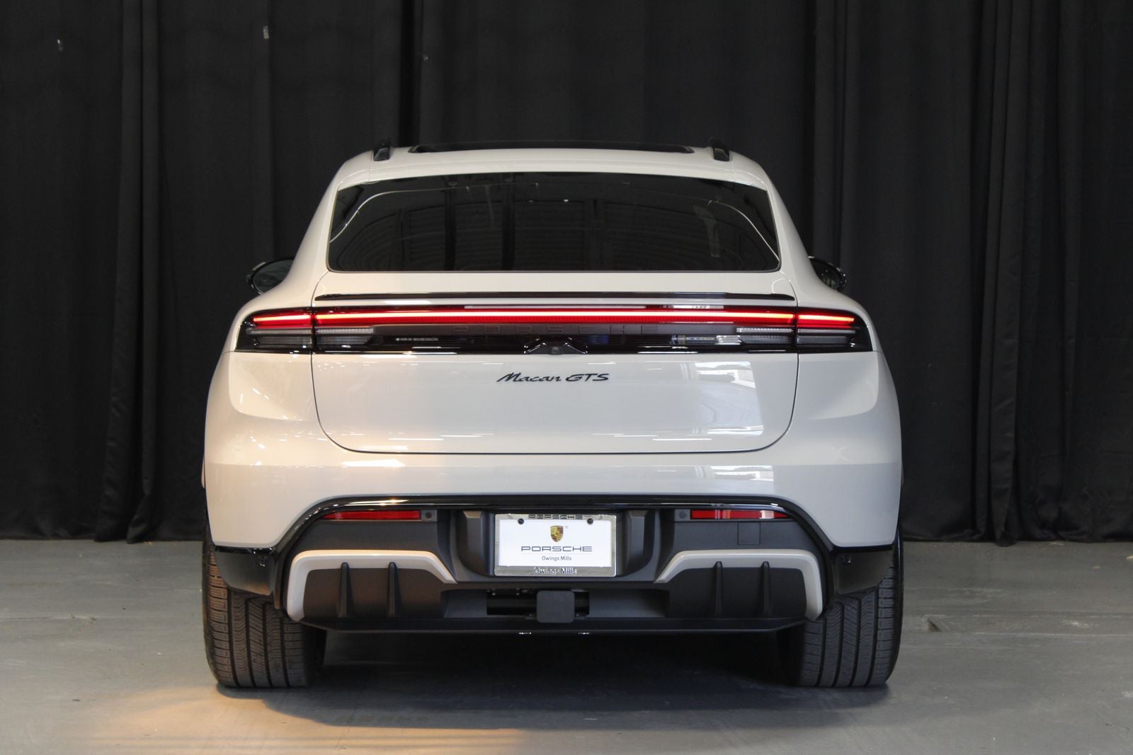 2026 Porsche Macan Macan GTS Electric