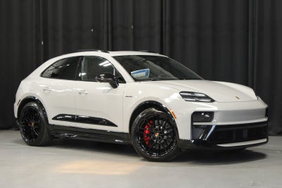 2026 Porsche Macan Macan GTS Electric