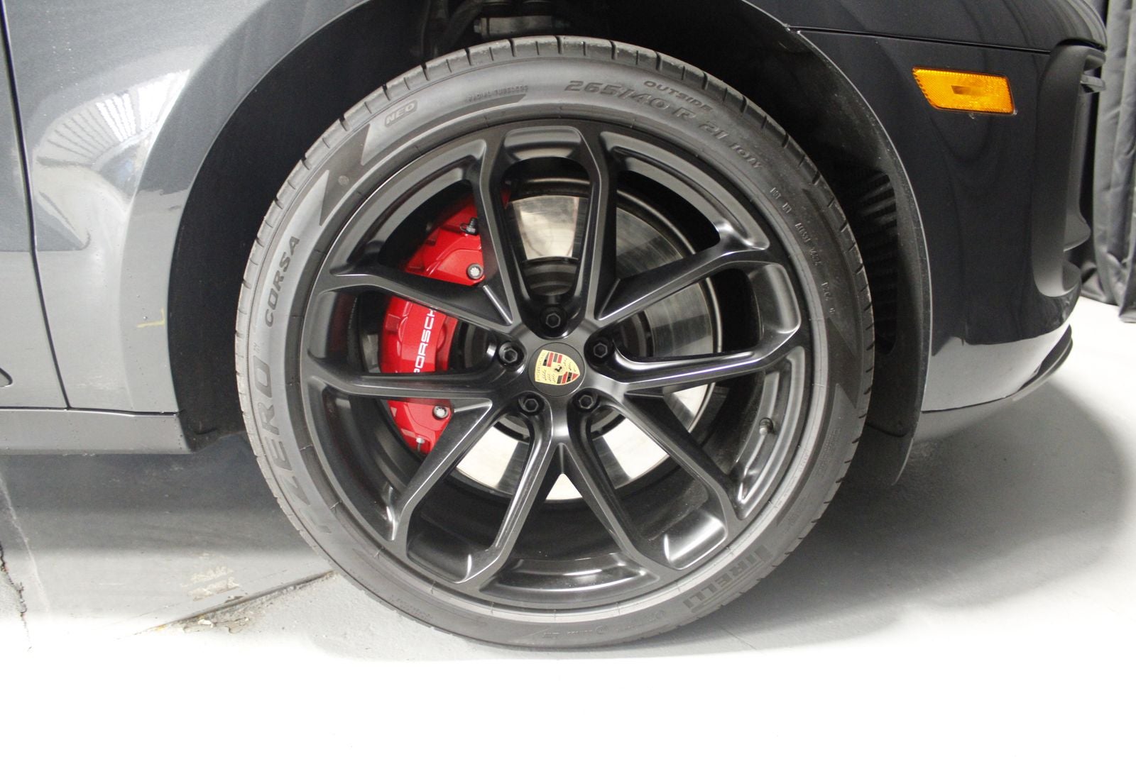 2025 Porsche Macan GTS