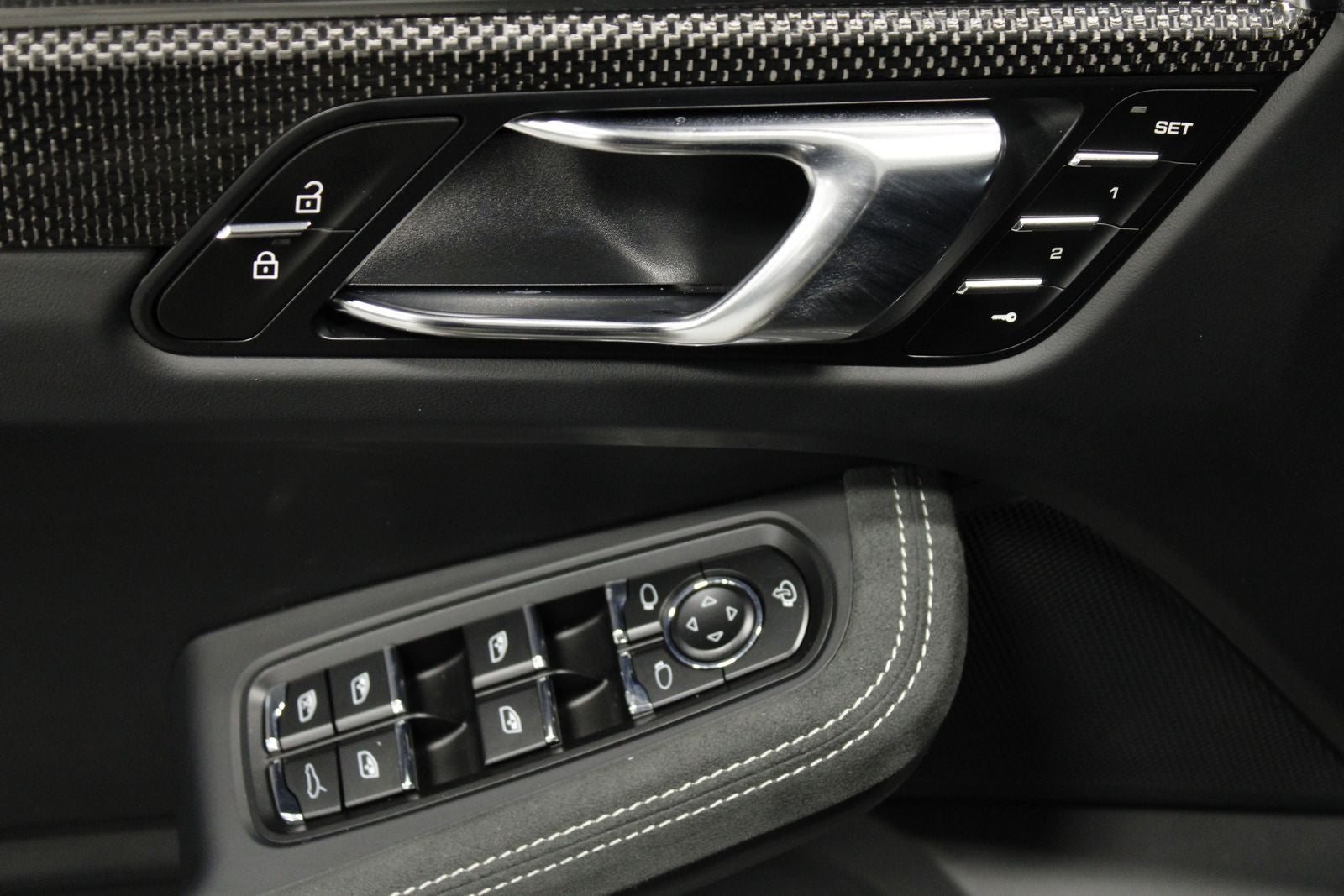 2025 Porsche Macan GTS