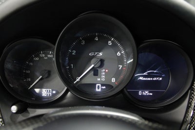 2025 Porsche Macan GTS