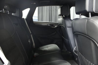 2025 Porsche Macan GTS