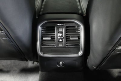 2025 Porsche Macan GTS