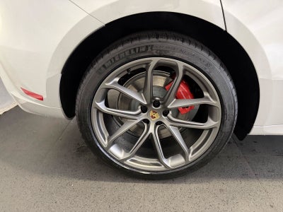 2026 Porsche Macan Macan GTS