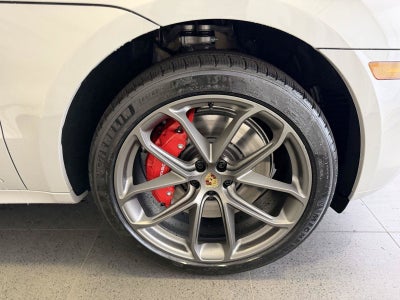2026 Porsche Macan Macan GTS