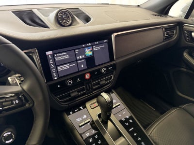 2026 Porsche Macan Macan GTS