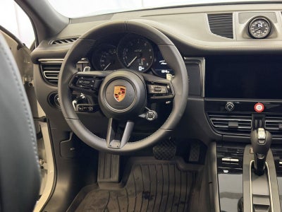 2026 Porsche Macan Macan GTS