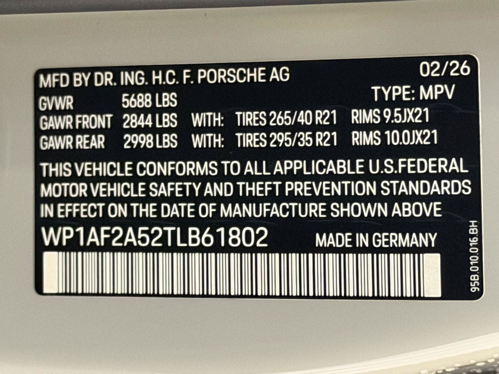 2026 Porsche Macan Macan GTS