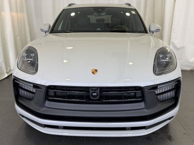 2026 Porsche Macan Macan GTS