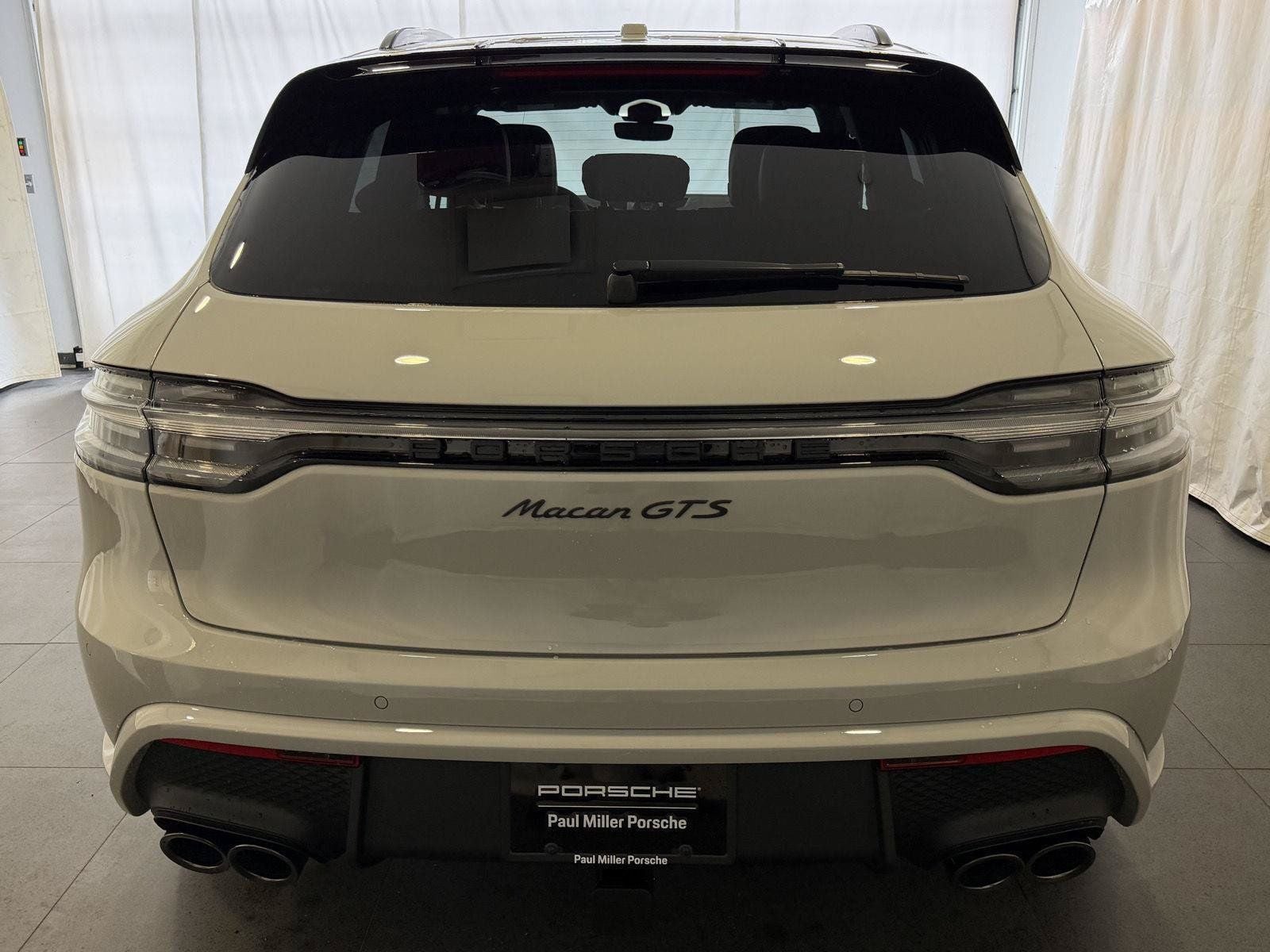 2026 Porsche Macan Macan GTS