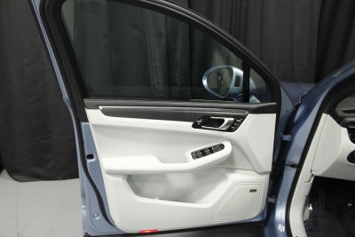 2026 Porsche Macan GTS