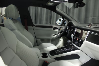 2026 Porsche Macan GTS