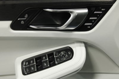 2026 Porsche Macan GTS