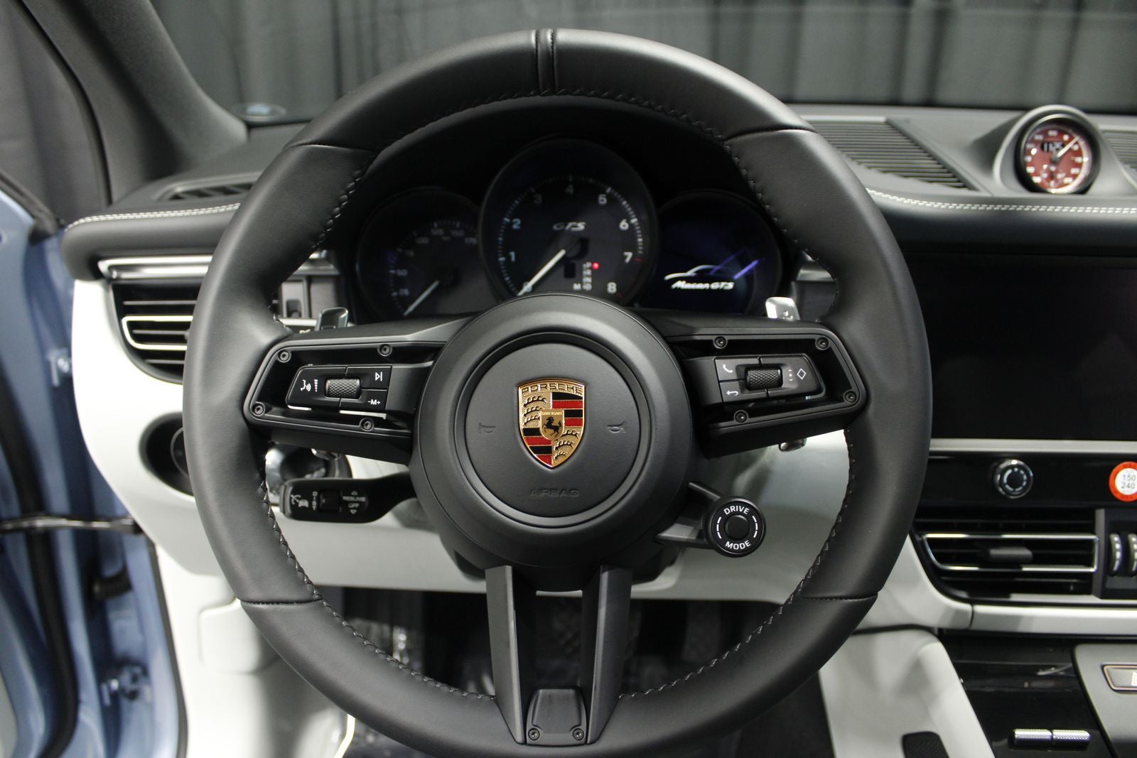 2026 Porsche Macan GTS