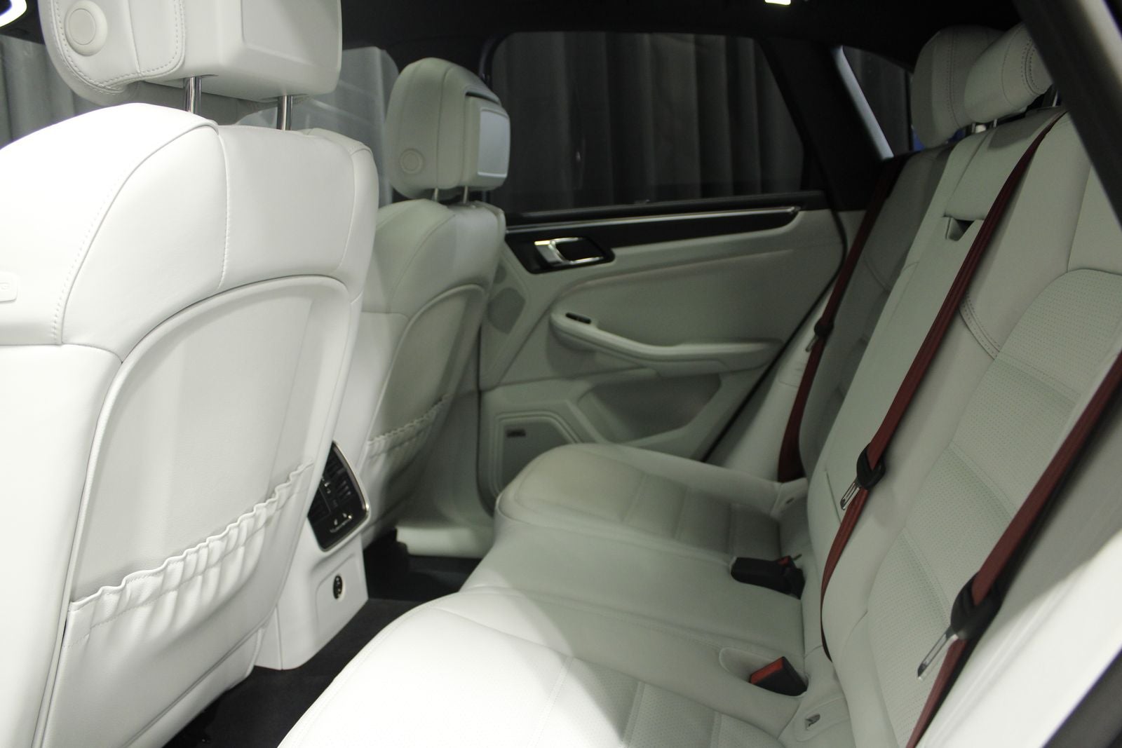 2026 Porsche Macan GTS