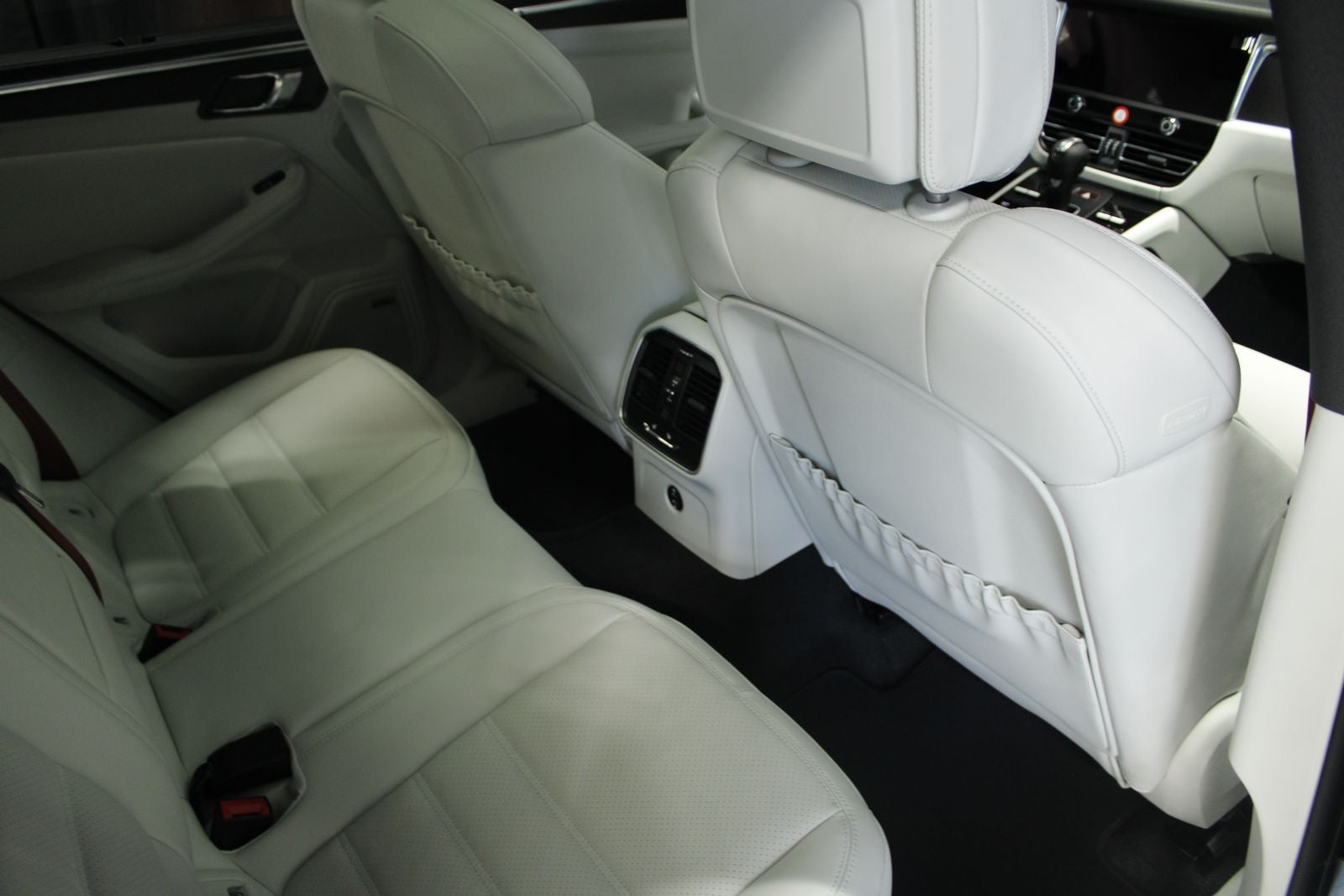 2026 Porsche Macan GTS