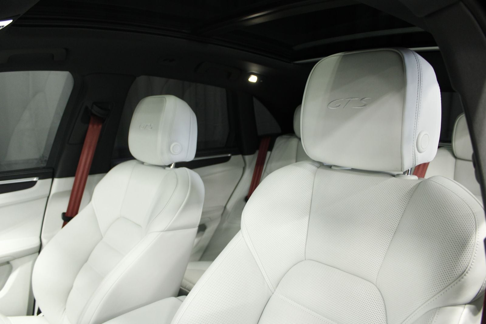 2026 Porsche Macan GTS