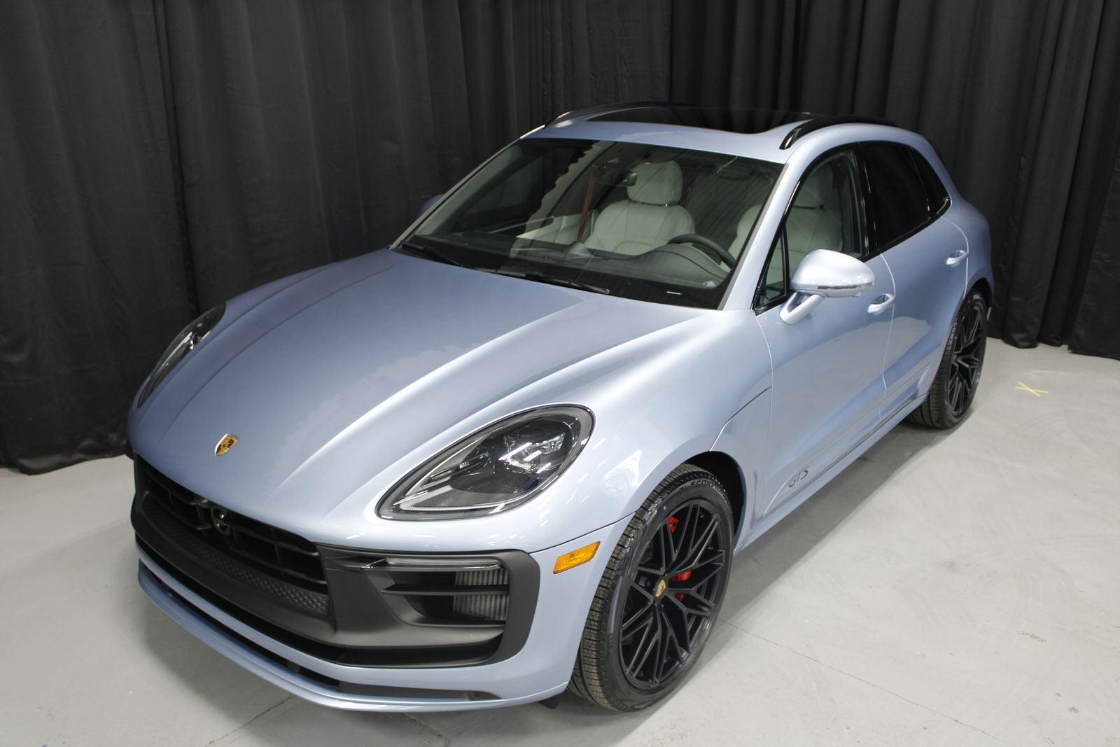 2026 Porsche Macan GTS