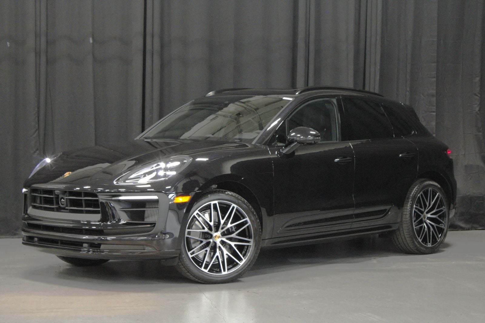 2026 Porsche Macan Macan GTS