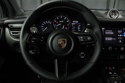 2026 Porsche Macan Macan GTS