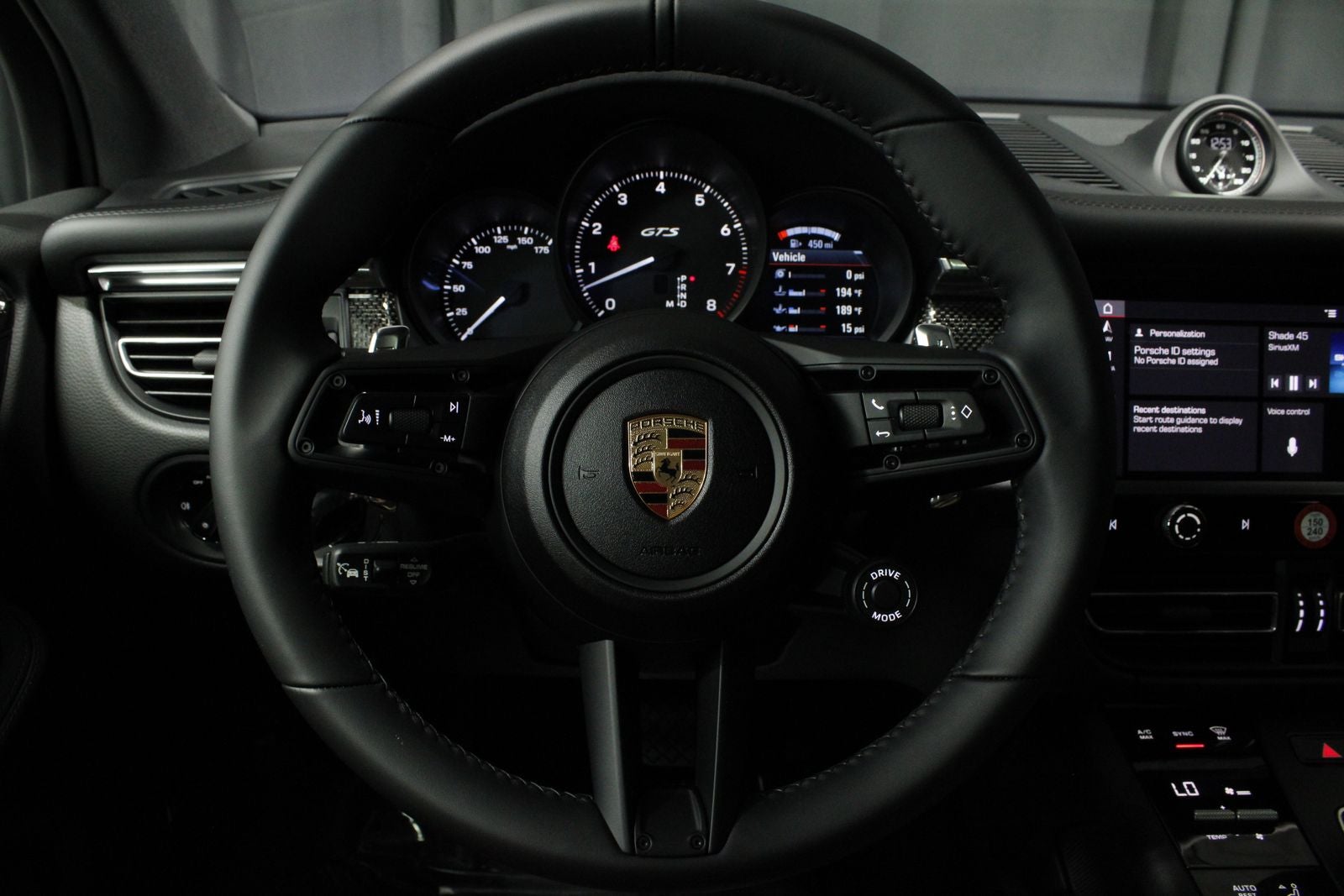 2026 Porsche Macan Macan GTS