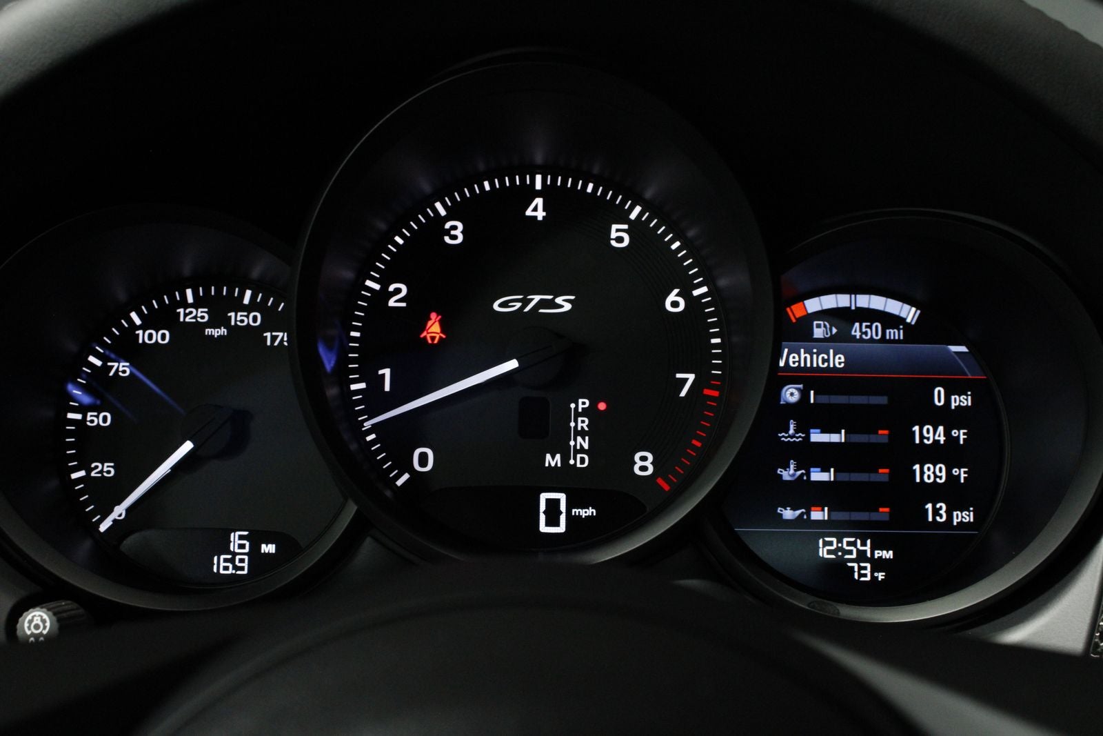 2026 Porsche Macan Macan GTS
