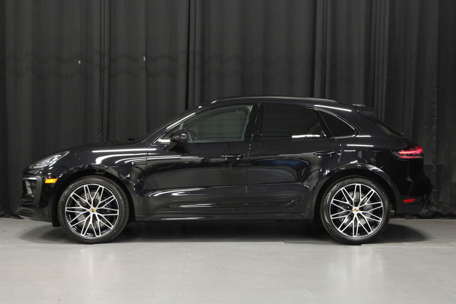 2026 Porsche Macan Macan GTS