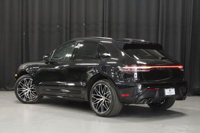 2026 Porsche Macan Macan GTS