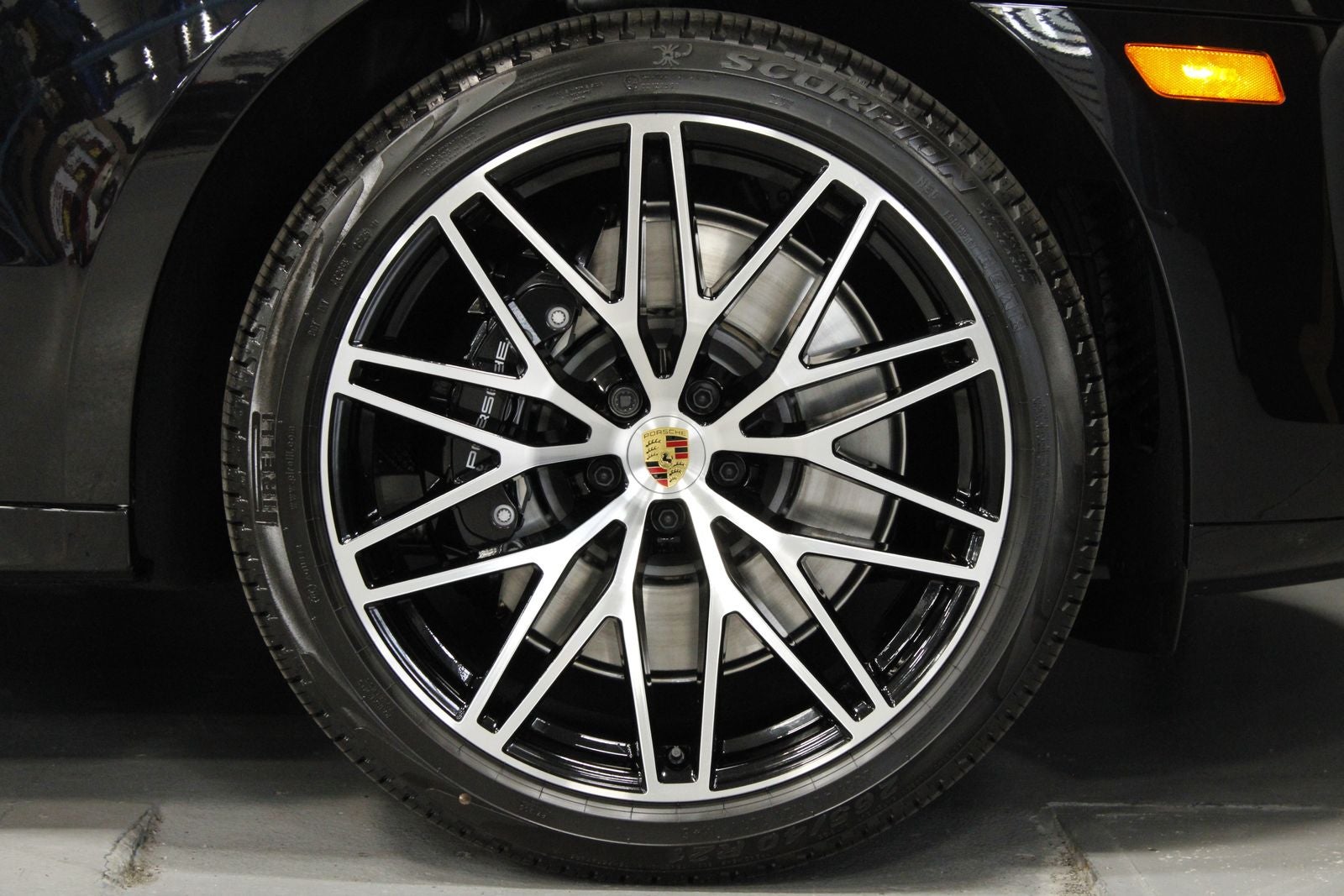 2026 Porsche Macan Macan GTS