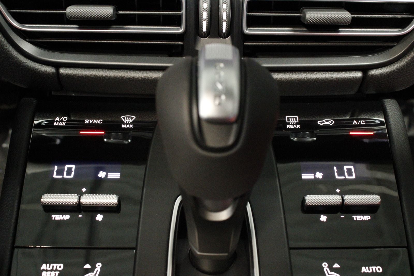 2026 Porsche Macan Macan S