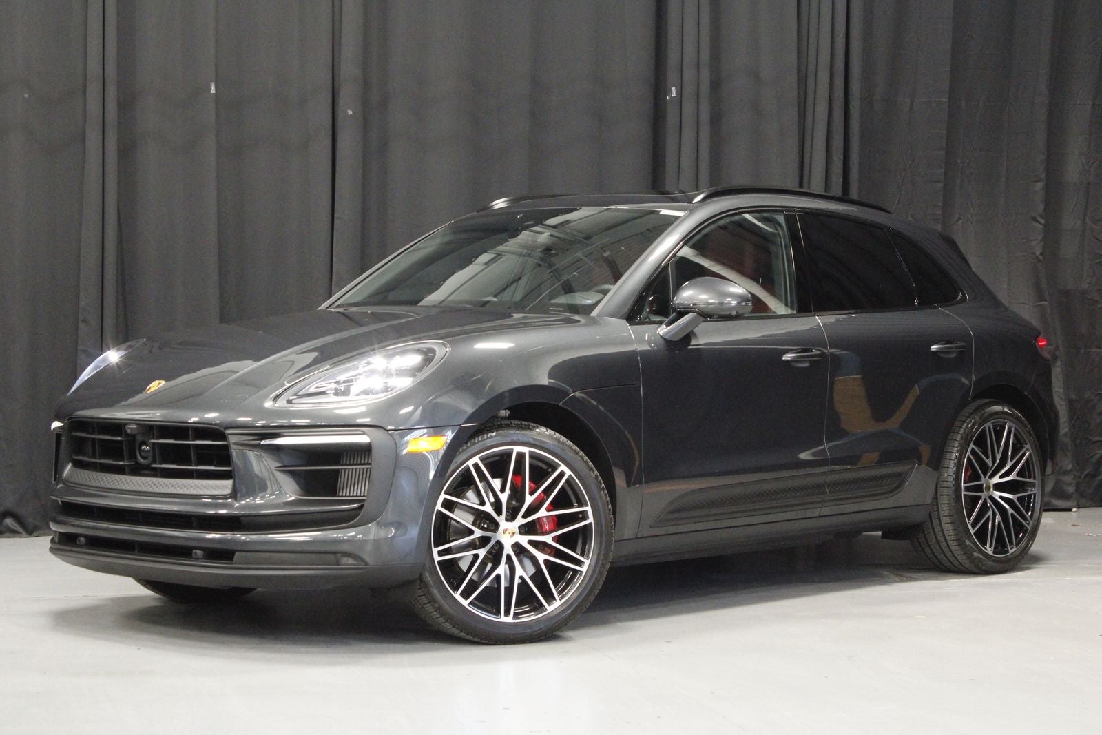 2025 Porsche Macan S